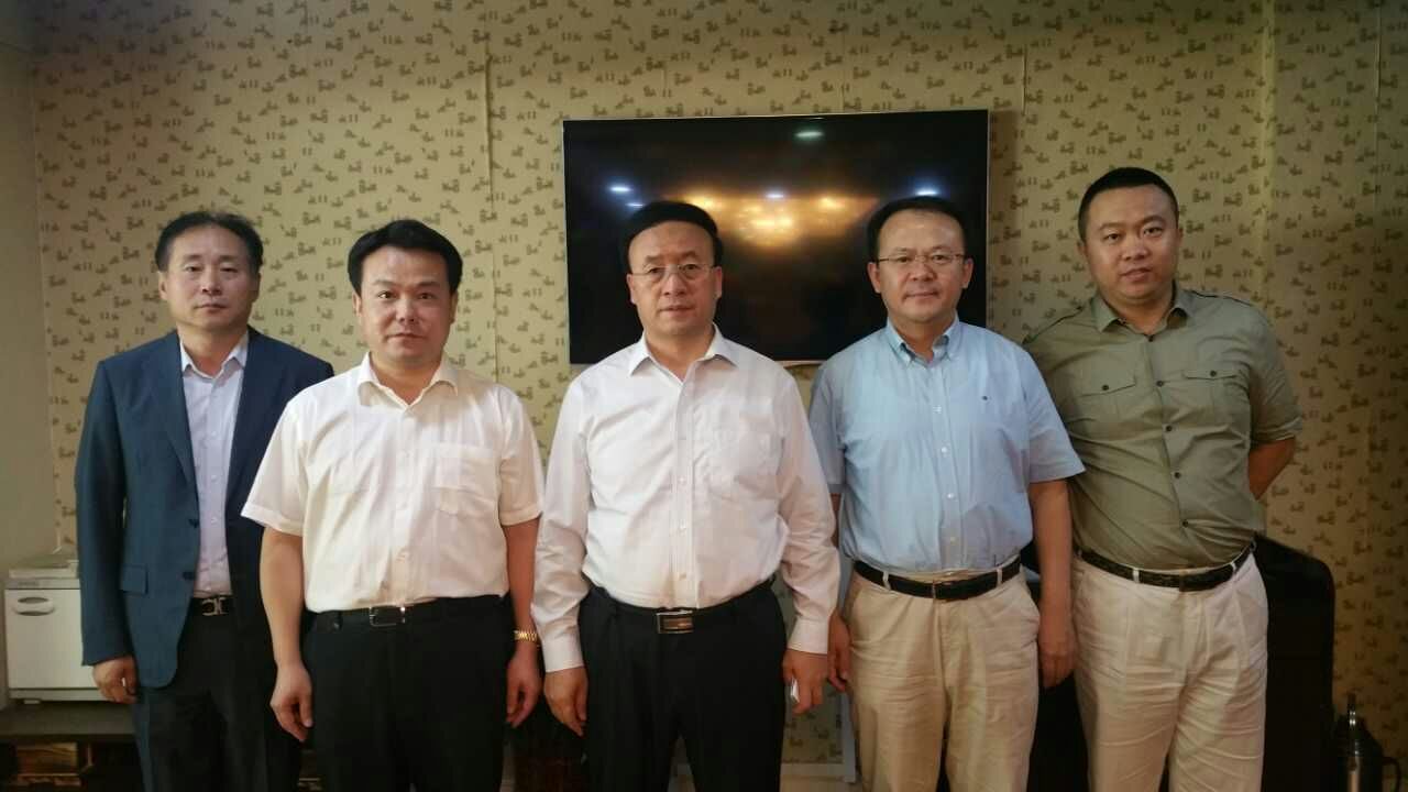 Meeting with Mayor of Lanzhou City